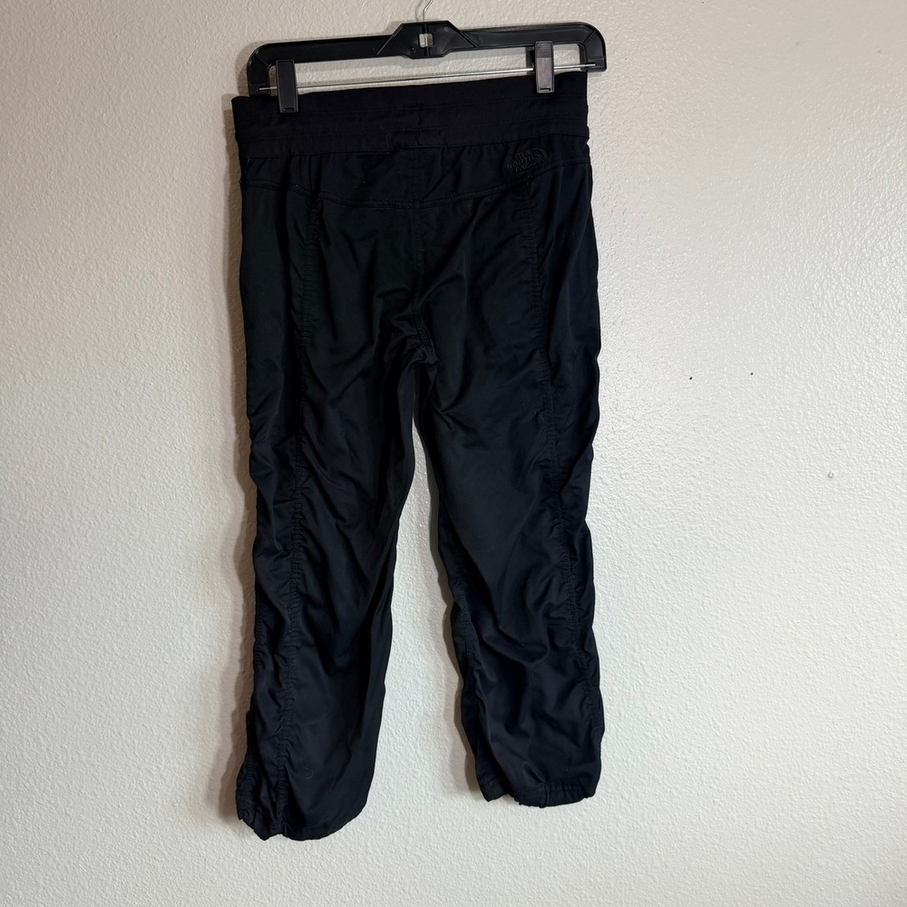 The North Face Aphrodite 2.0 Black Capri Pants Womens Small Ruched Joggers